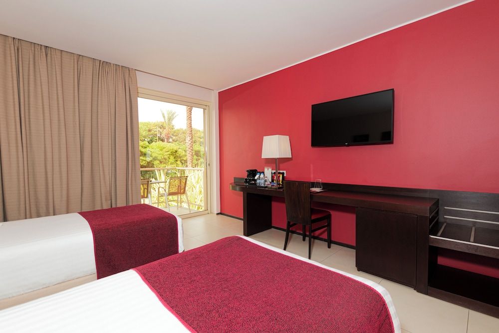 Terrou-Bi Resort Comfort Twin Room