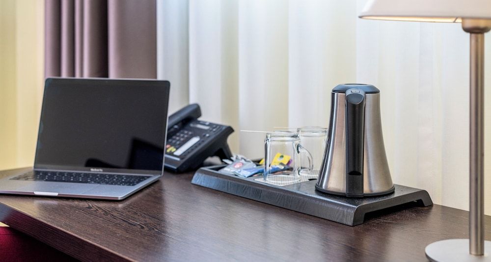 PLAZA Premium Salzburg Standard Double Room 6