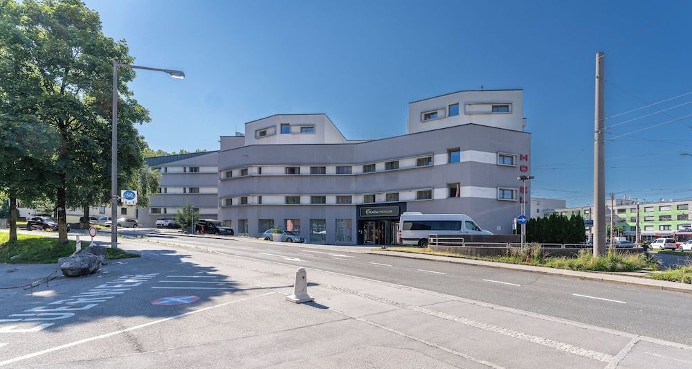 undefined PLAZA Premium Salzburg 3