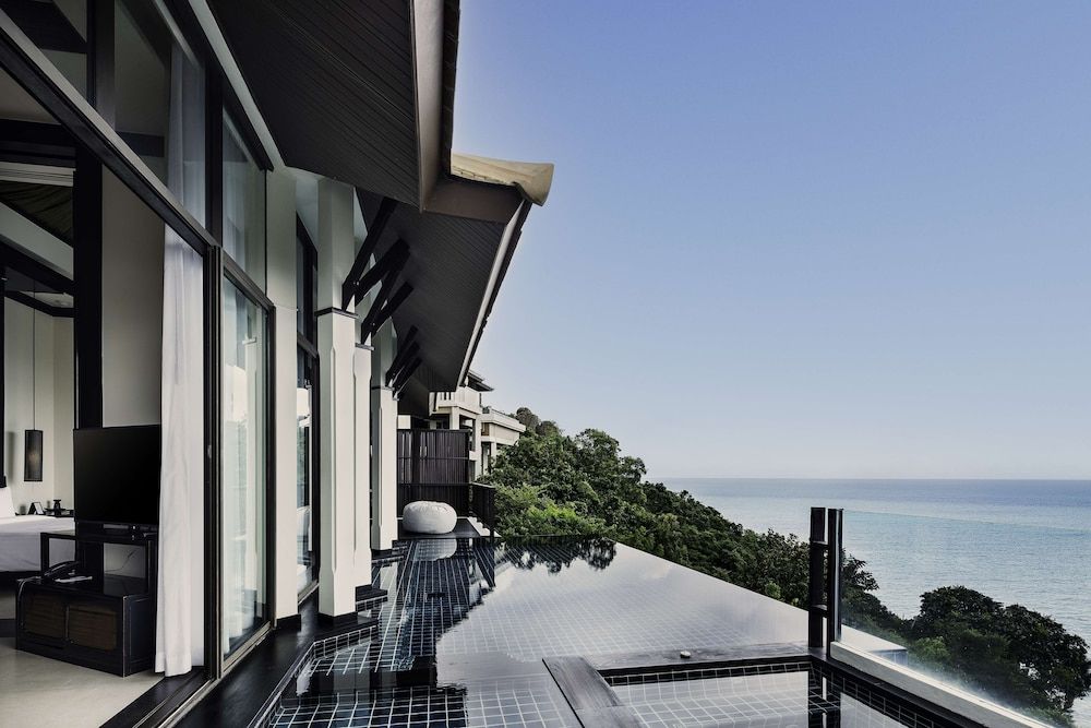 undefined Banyan Tree Samui 3