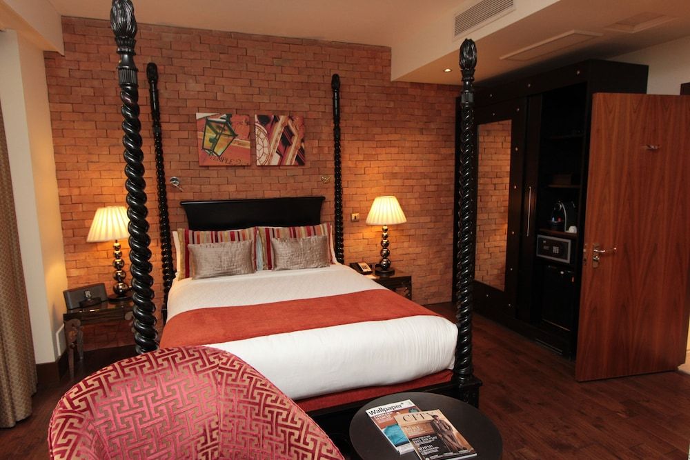 Hotel Indigo London Tower Hill by IHG Standard Room 6