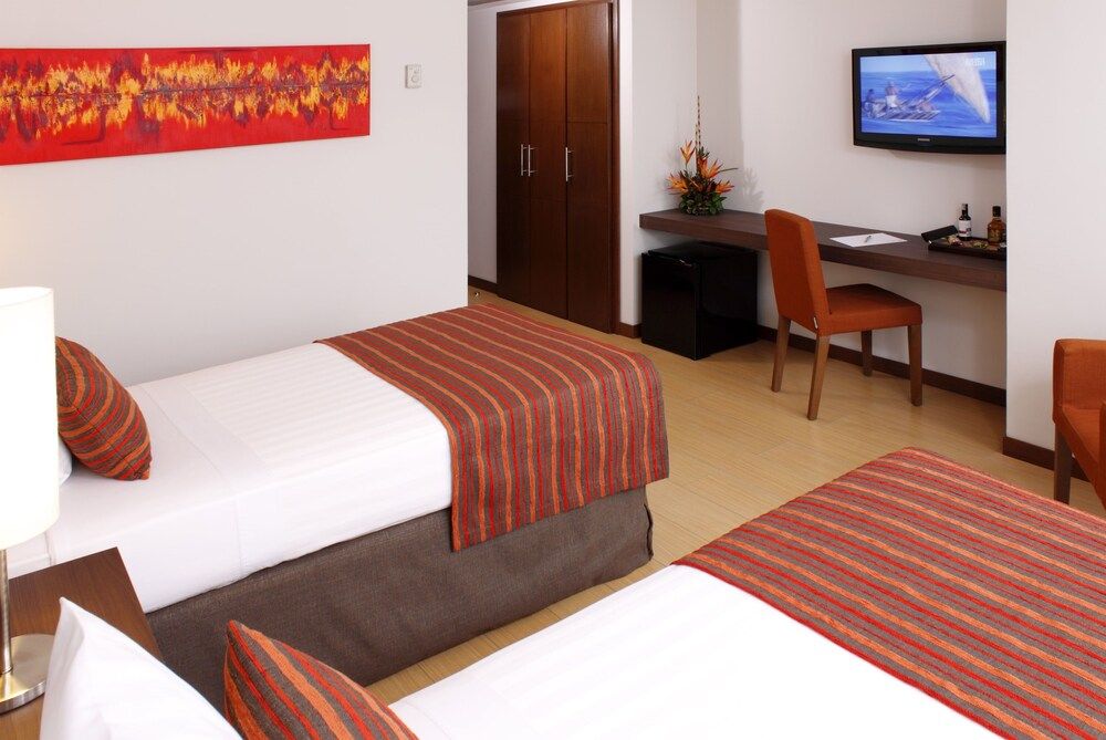 Hotel Estelar El Cable Standard Room, 2 Twin Beds (Standard Twin Room) 2