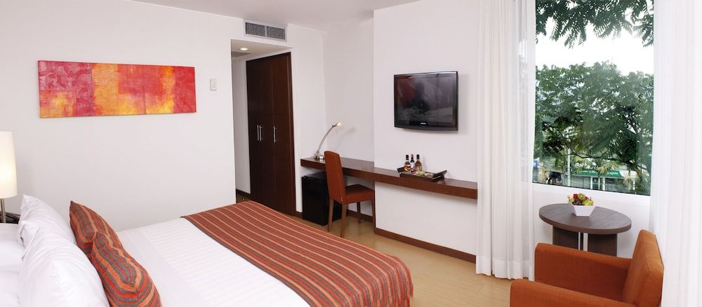 Hotel Estelar El Cable Standard Room, 1 Queen Bed (Standard Queen Room)