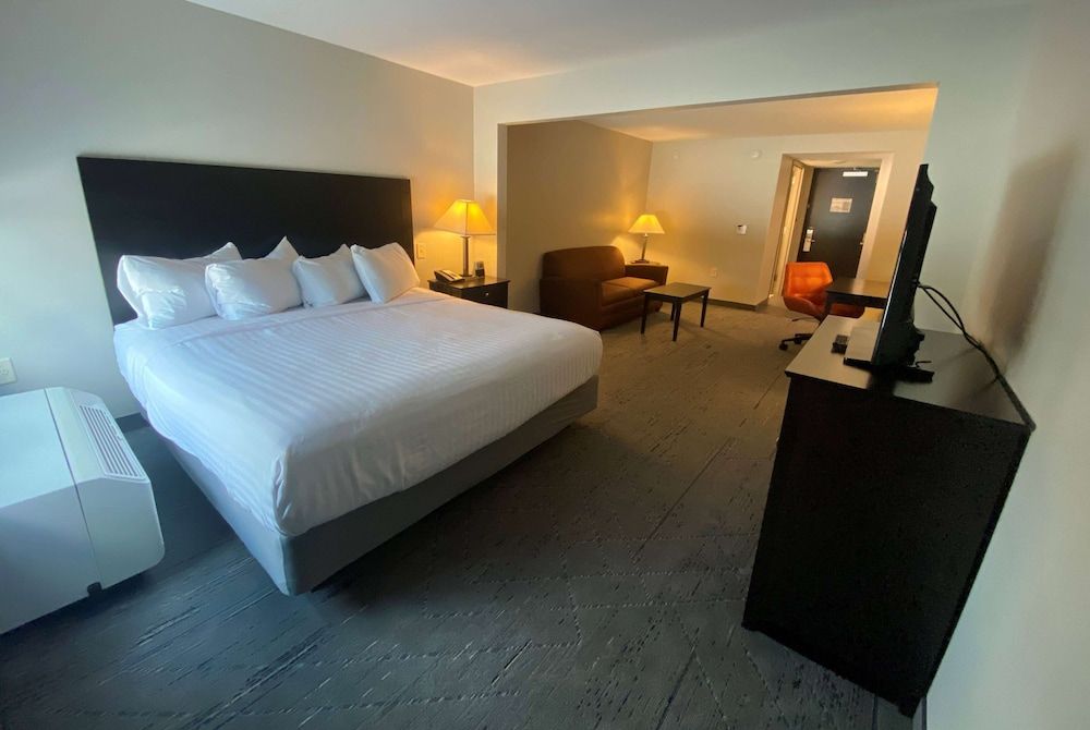 Upgraded, Standard Room, 1 King Bed