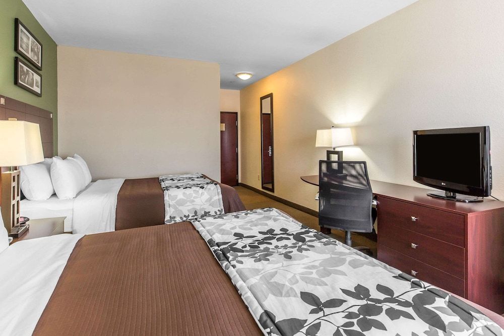 Standard Room, 2 Queen Beds, Non Smoking