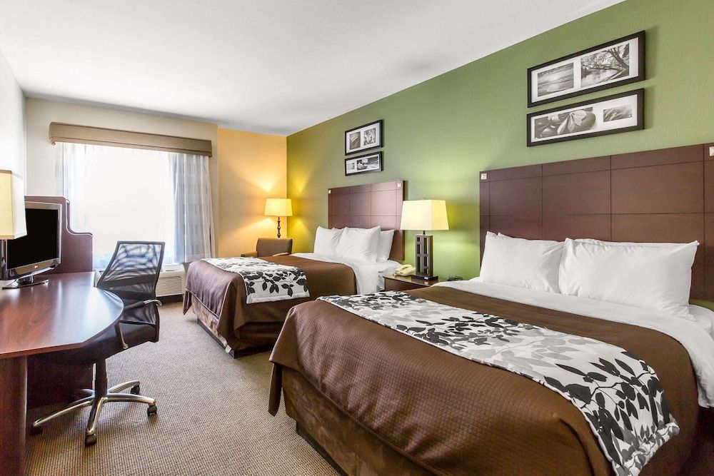 Standard Room, 2 Queen Beds, Non Smoking
