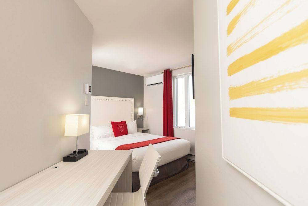 Hôtel du Nord Economy Room, 1 Queen Bed