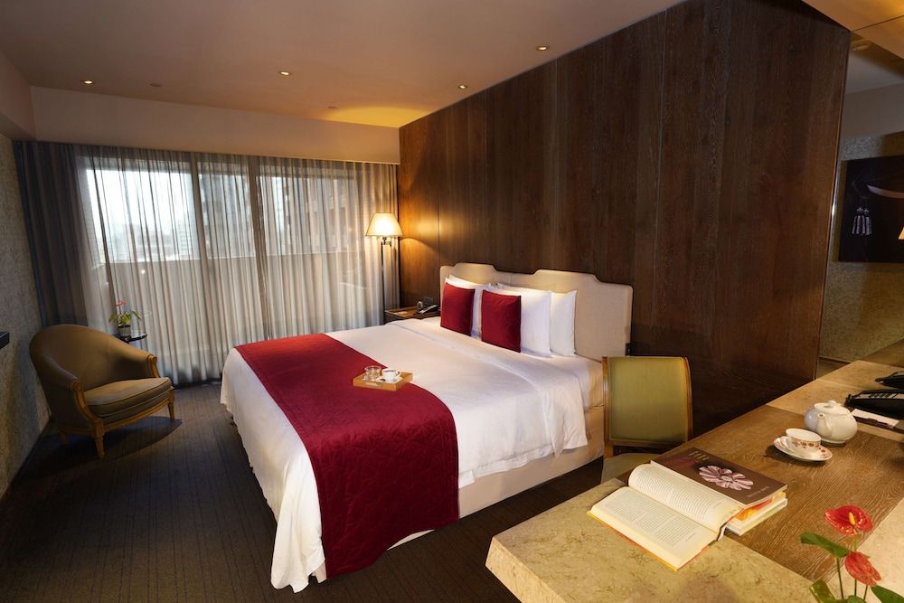 Palais de Chine Hotel Superior Room, 1 King with combined Bed (Paid Parking NT$500 per day) 4