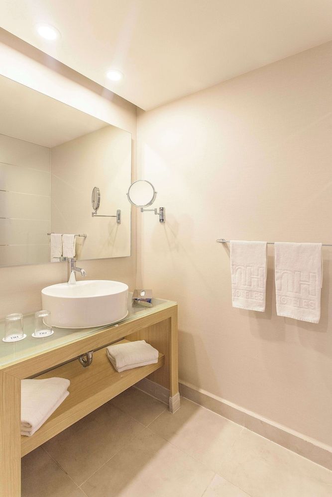 NH Mexico City Valle Dorado Superior Double Room 5