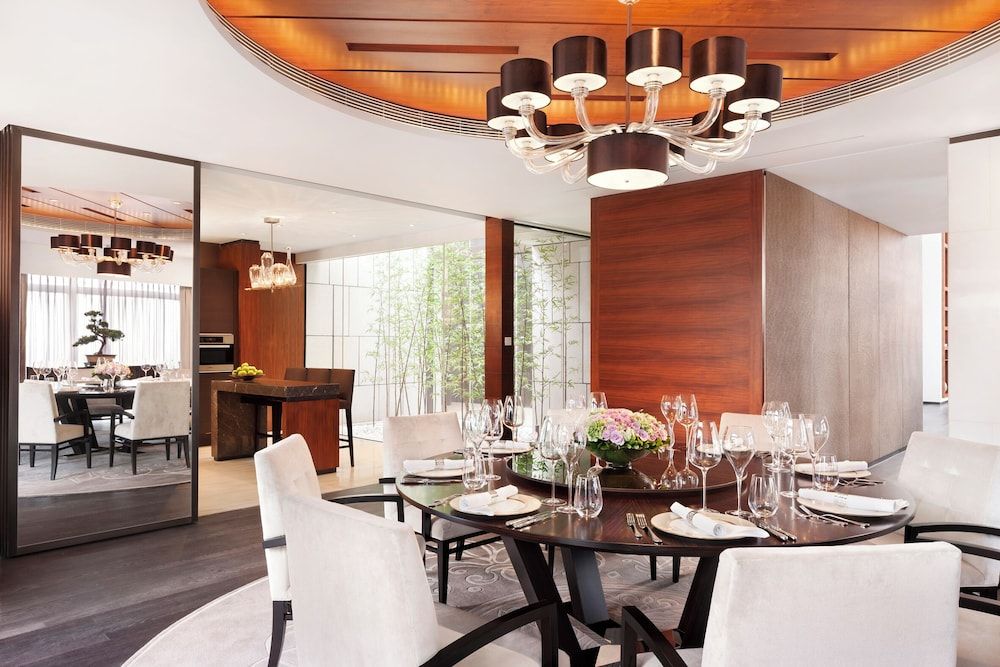 undefined The Langham, Shanghai, Xintiandi