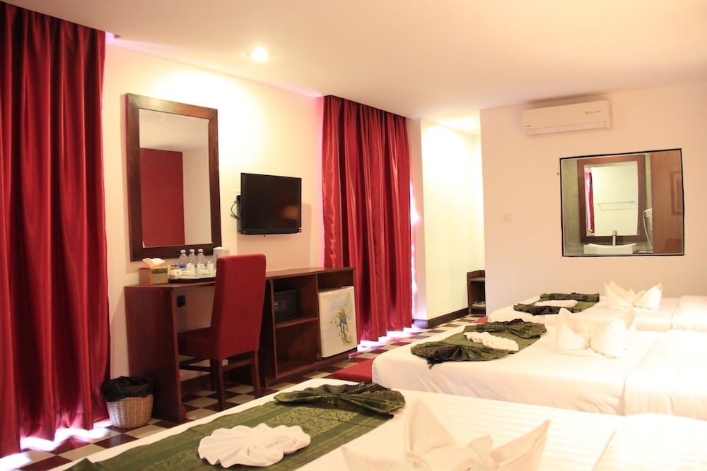 undefined Mekong Angkor Palace Hotel 2