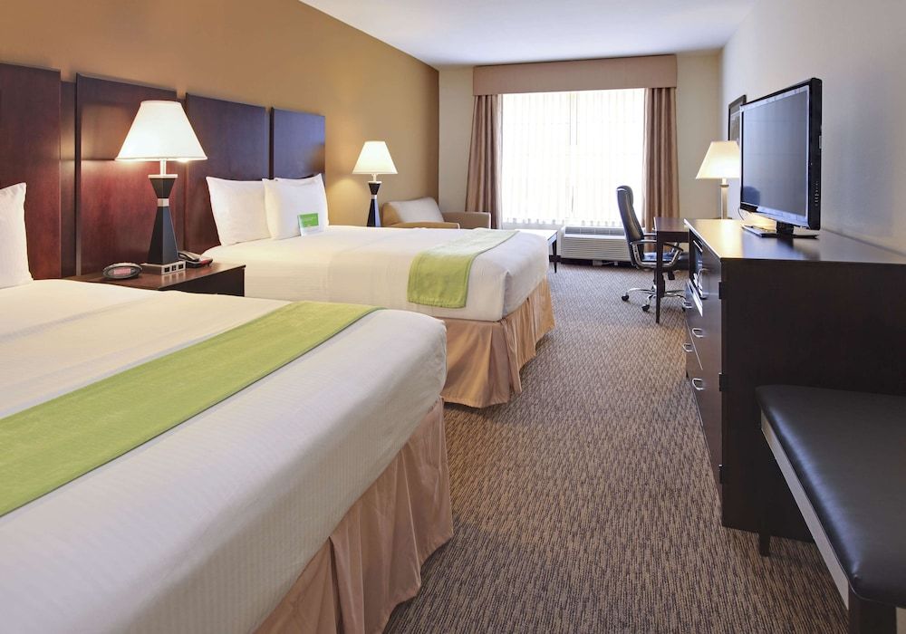 Deluxe Room, 2 Queen Beds, Non Smoking