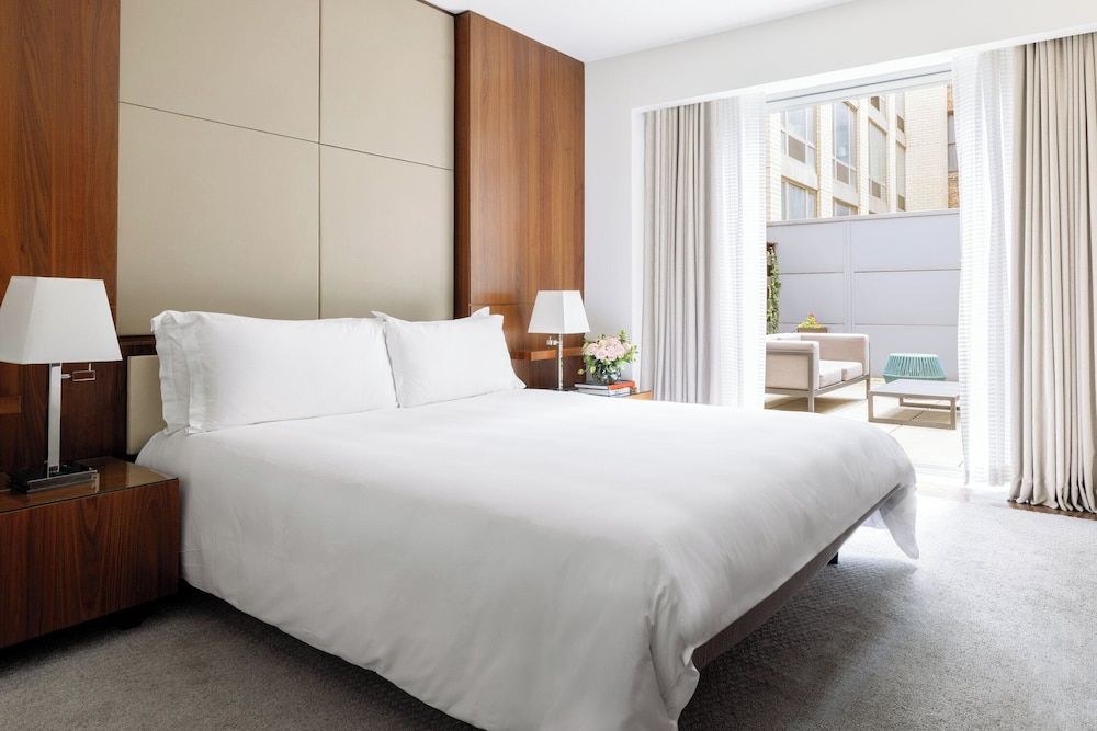 undefined The Langham, New York, Fifth Avenue 7