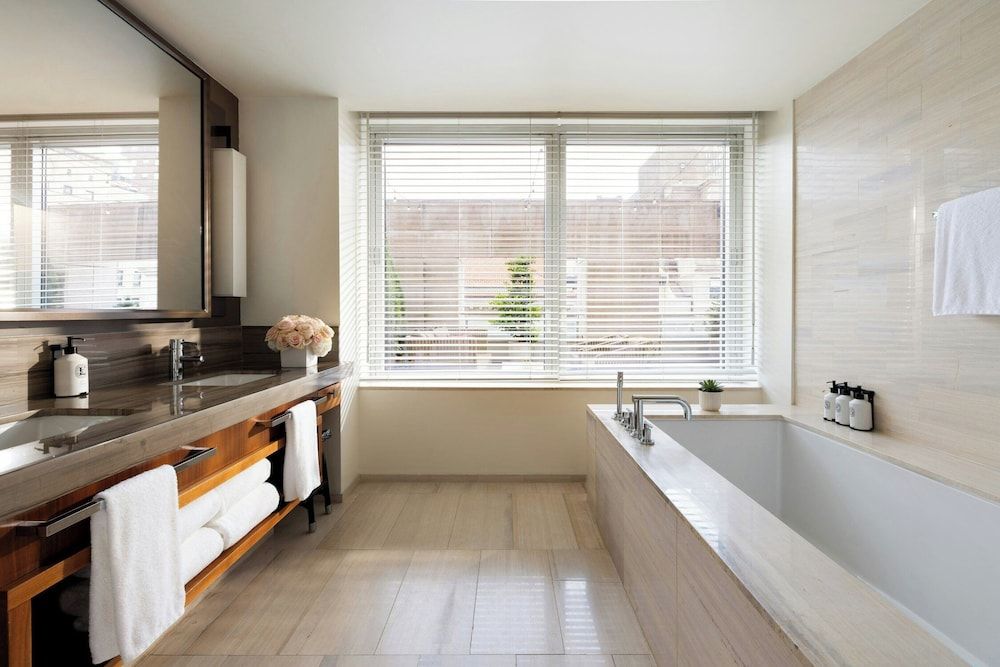 undefined The Langham, New York, Fifth Avenue 8