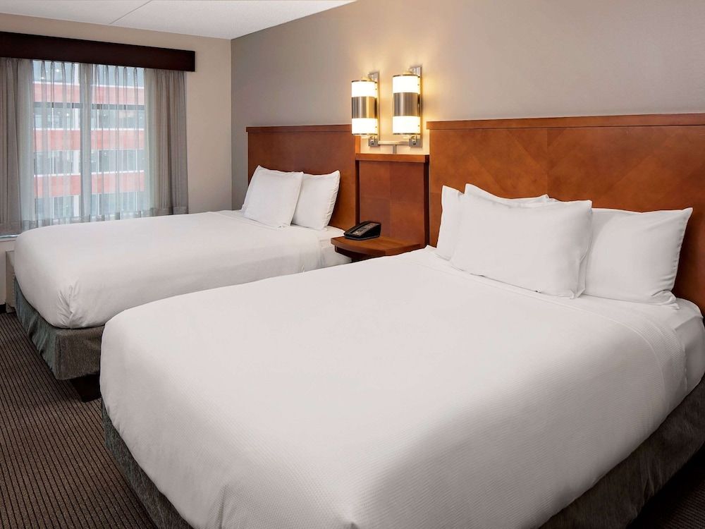 undefined Hyatt Place Pittsburgh-North Shore 6