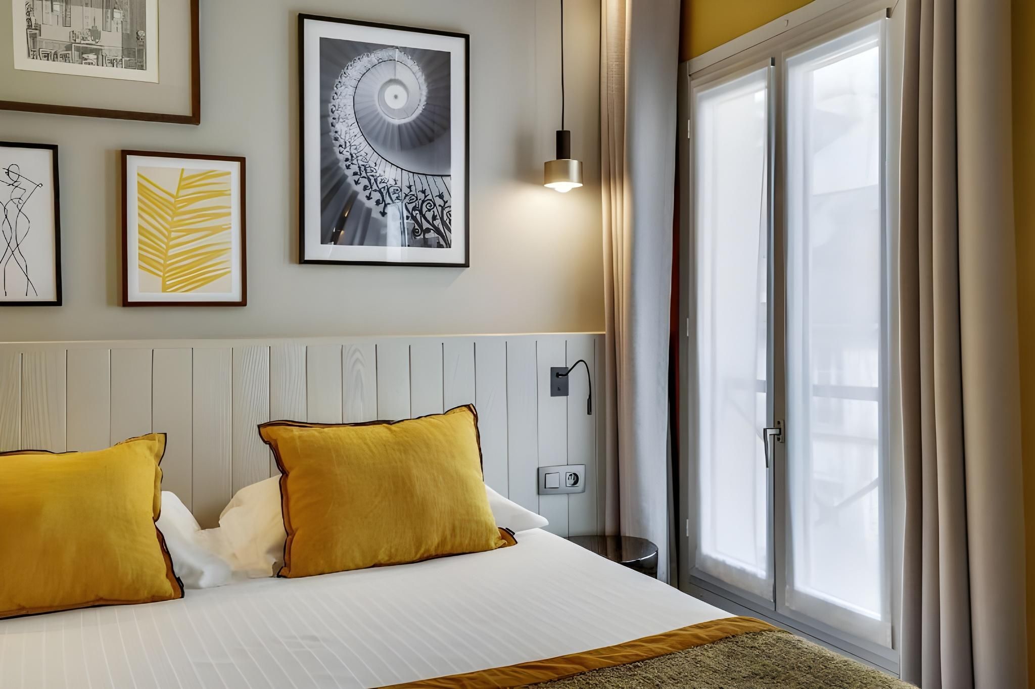 undefined Hotel Passy Eiffel 4