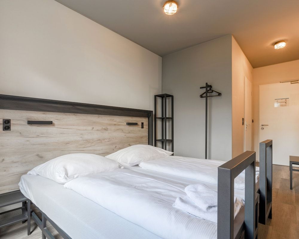 a&o Berlin Hauptbahnhof Twin Room 7