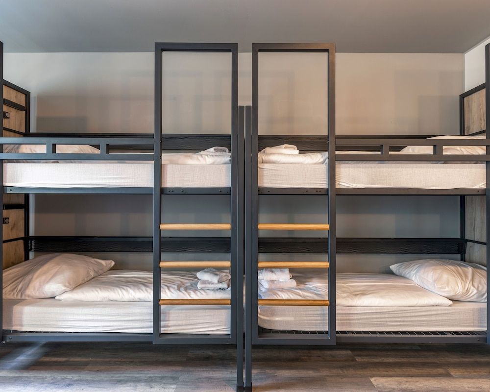 undefined a&o Berlin Hauptbahnhof 2