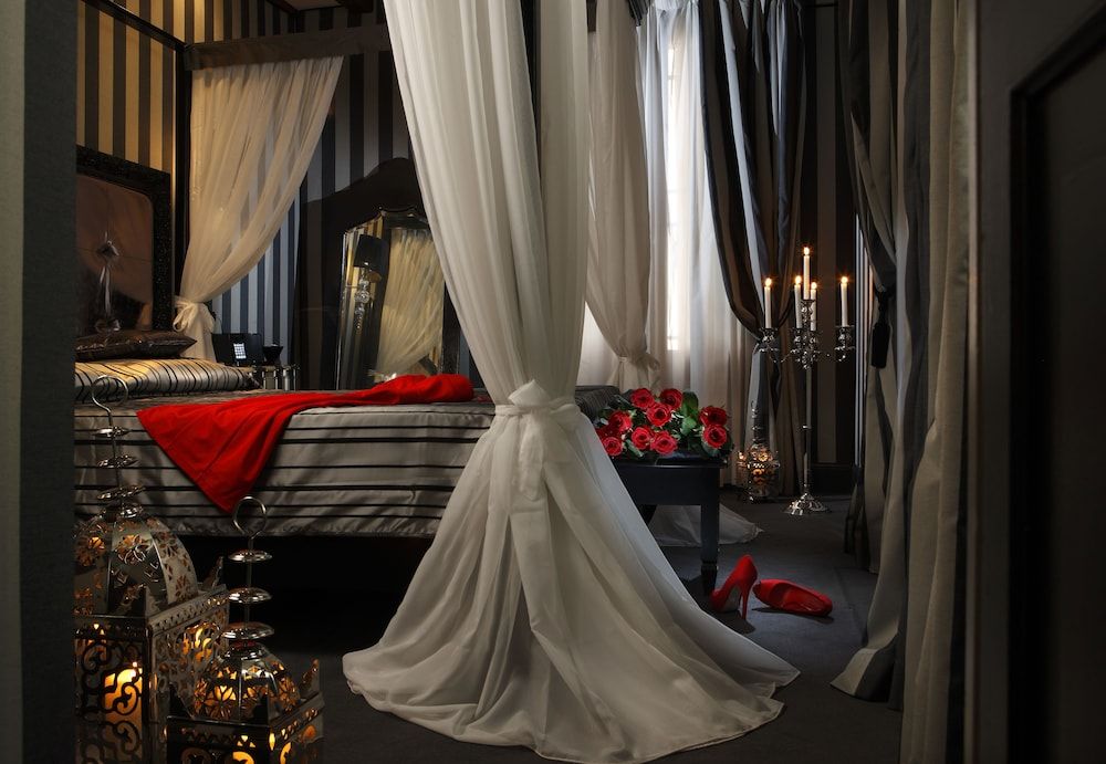 undefined Ad Place 7