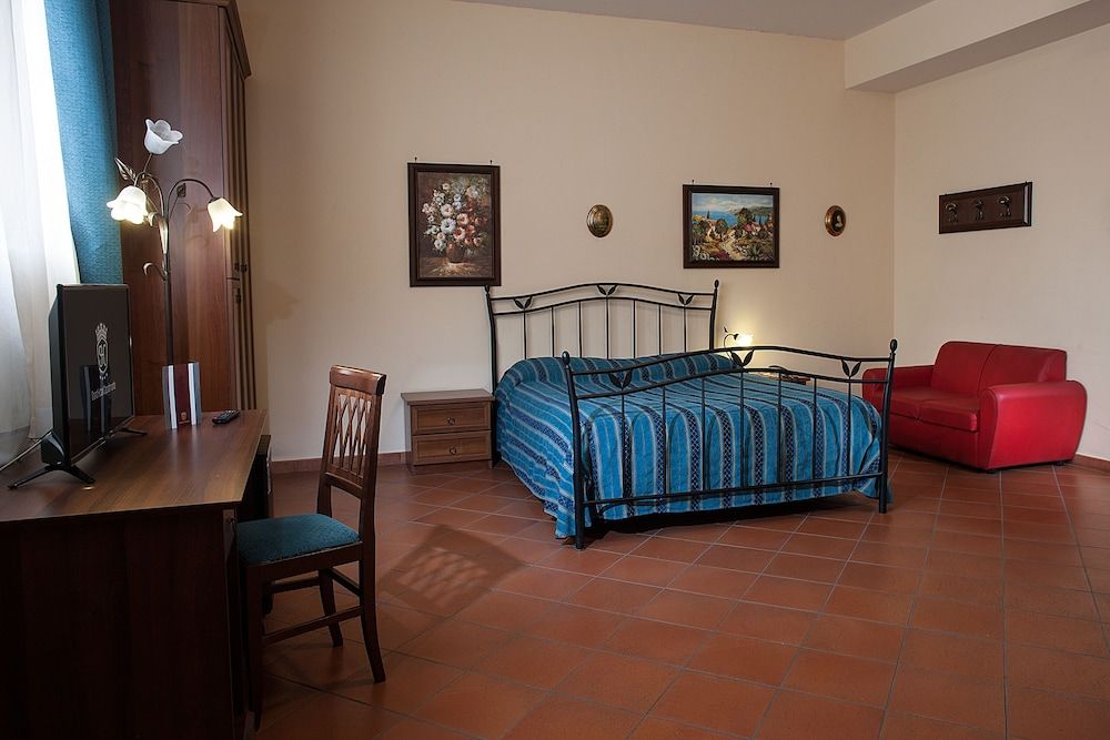 Grand Hotel Capodimonte Classic Double Room 2
