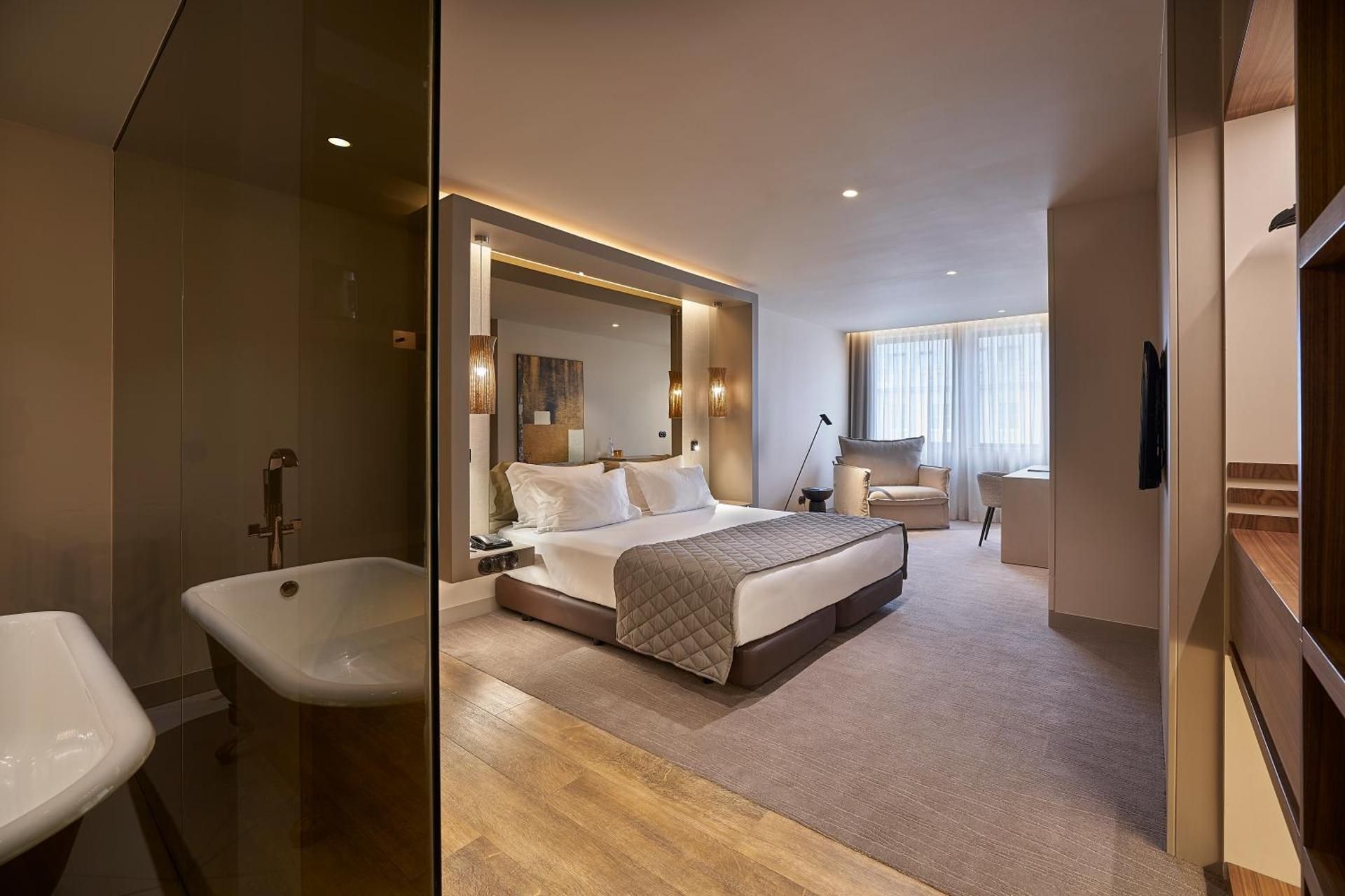 Junior Suite for 2 Adults