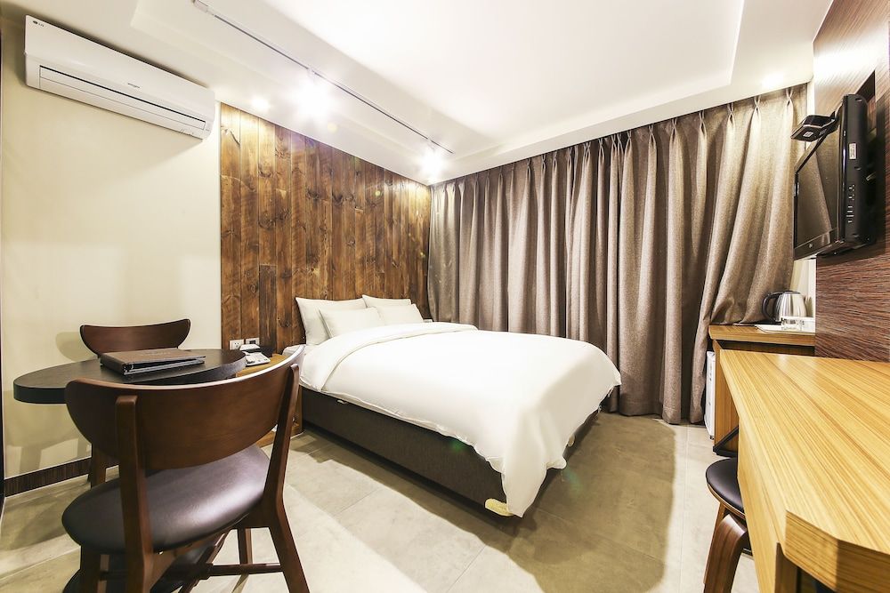 Hotel Kobos Standard Double Room, 1 Bedroom, Non Smoking 4
