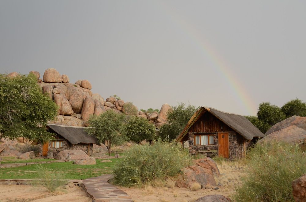 Canyon Lodge Family Room 17