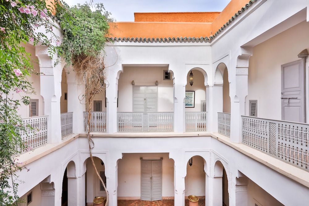 undefined Riad Al Jazira 5