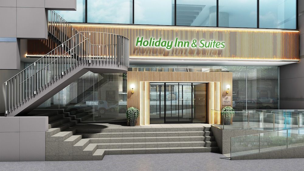 undefined Holiday Inn & Suites Sapporo Odori Park by IHG 5