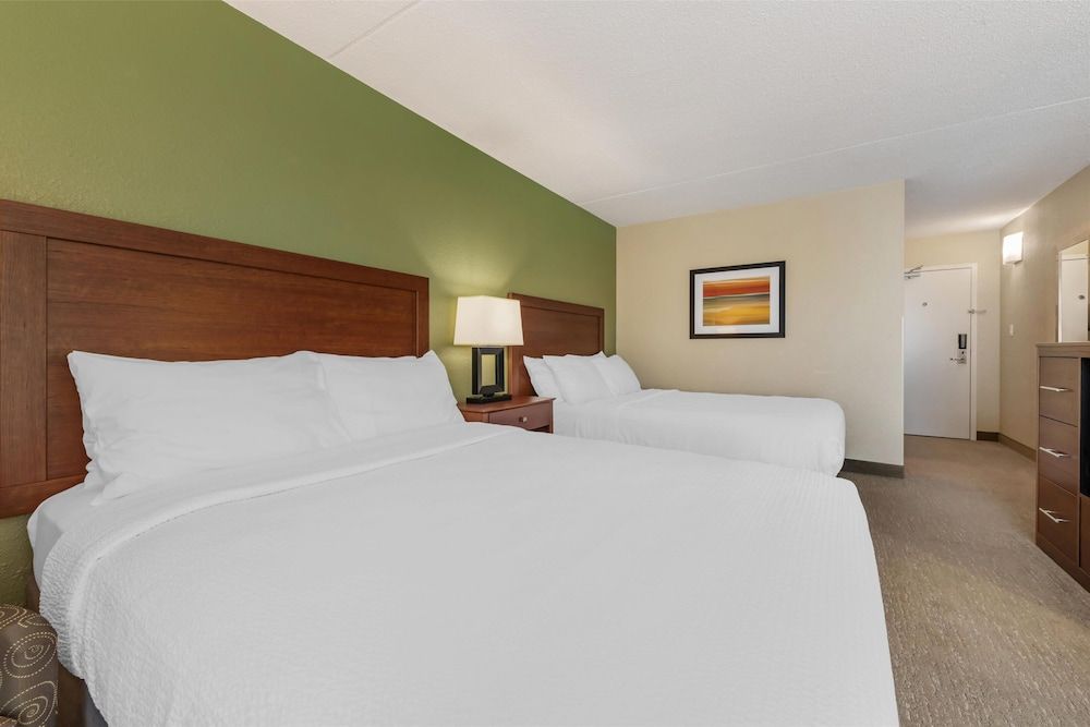 Standard Room, 2 Queen Beds, Non Smoking