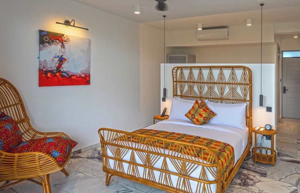 Z2 Hotel Double Room with Pool View 3rd Floor