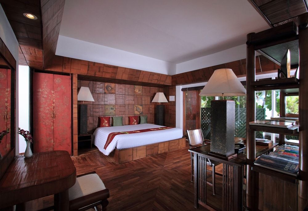 Suite, 1 Bedroom (Classic Wing Suite #5 Hong Haa)