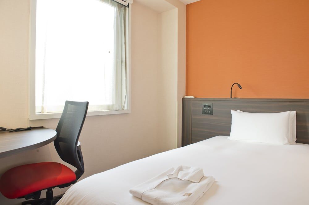 undefined the b akasaka-mitsuke 4