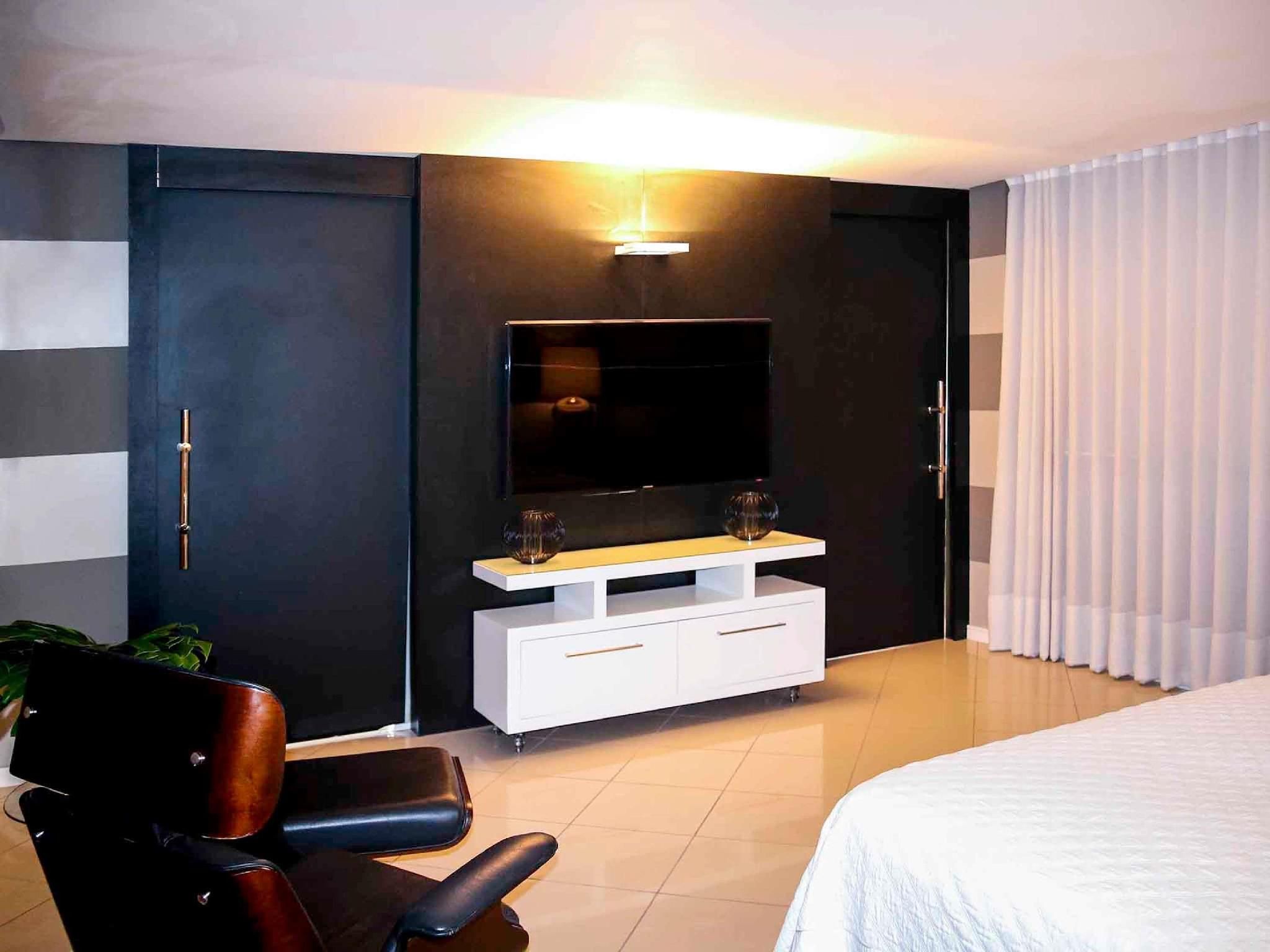 Suite 1 King Pres