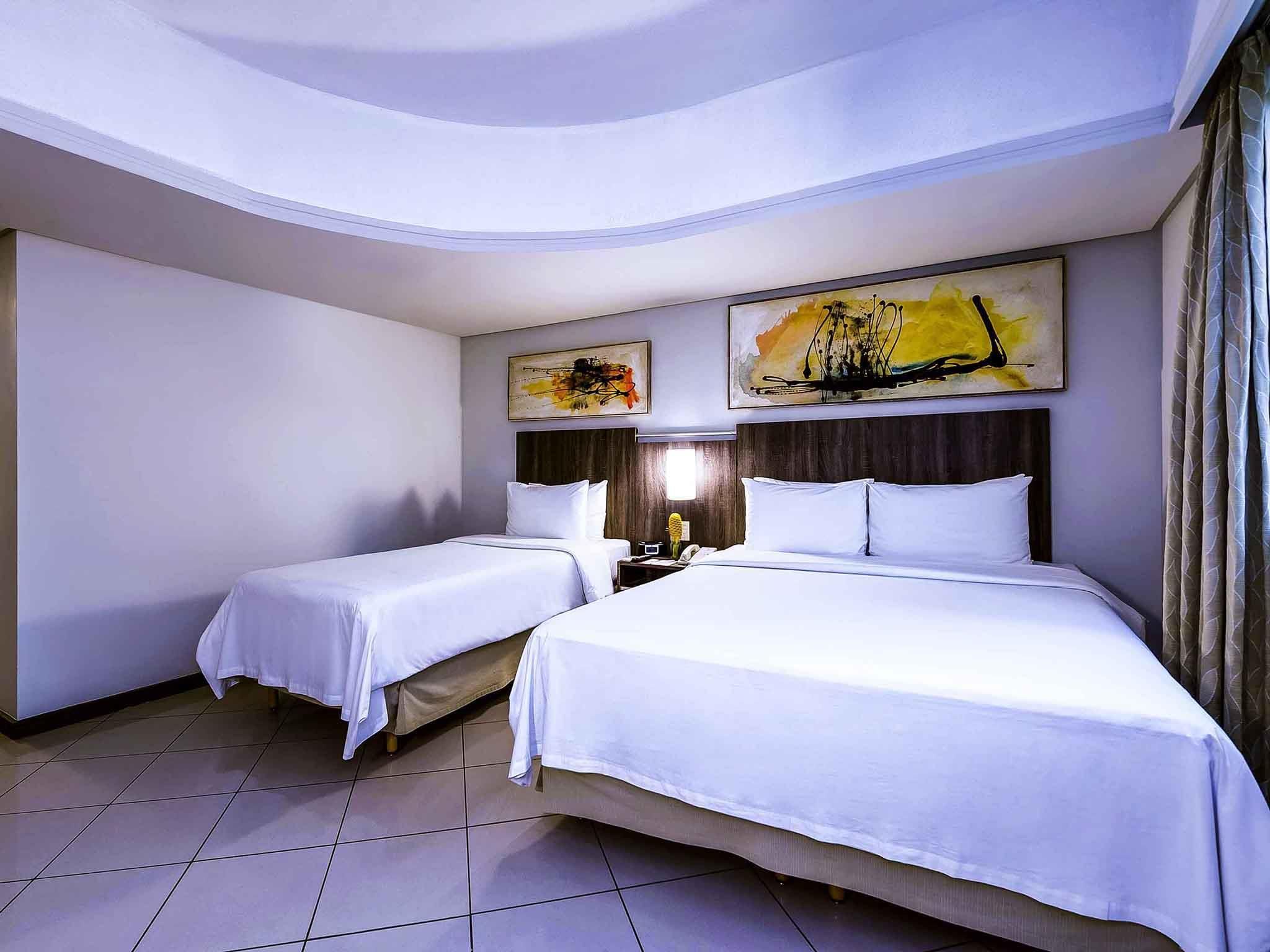 SUPERIOR ROOM, 2 Double Size Beds