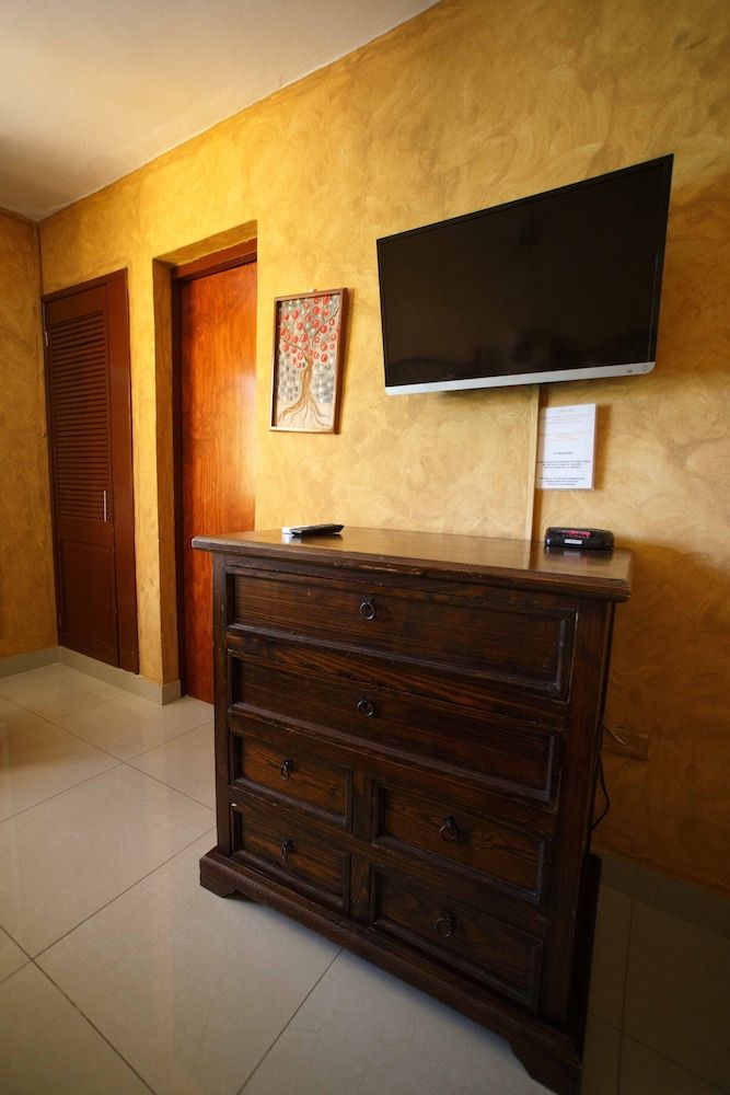 Hotel La Casona Real Standard Double Room, 2 Queen Beds 11
