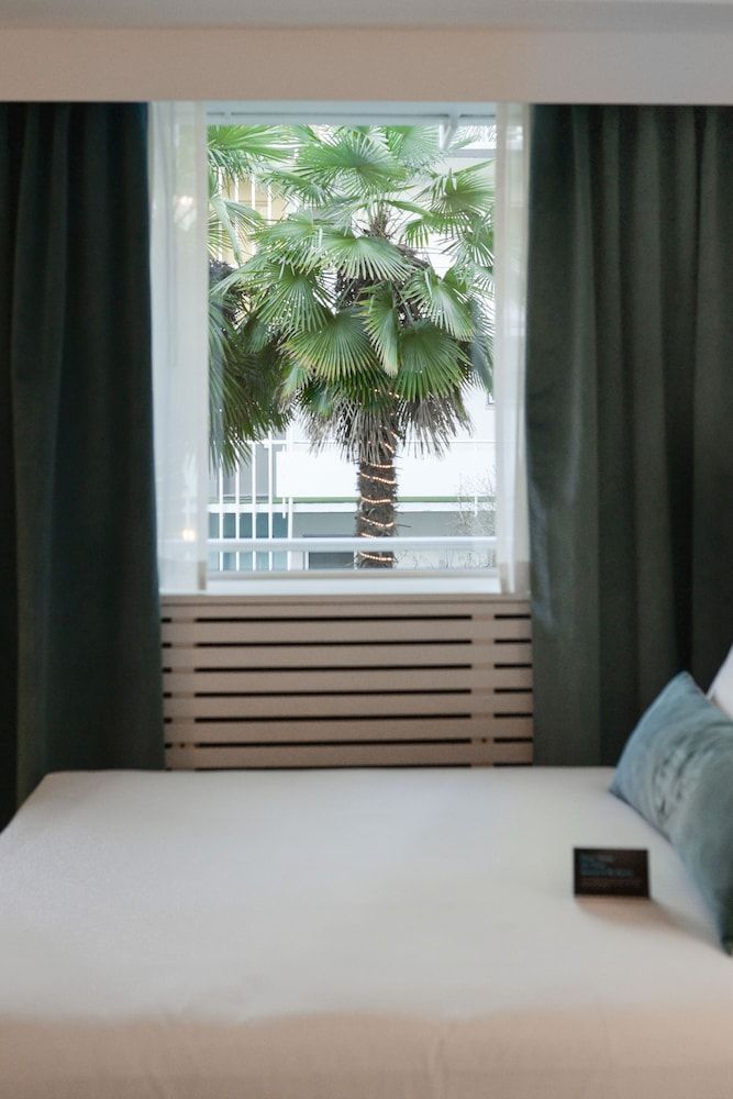 undefined The Burrard 2