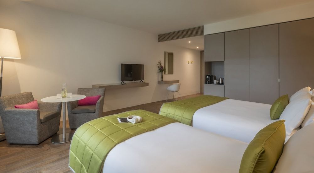 undefined The Gibson Hotel 7