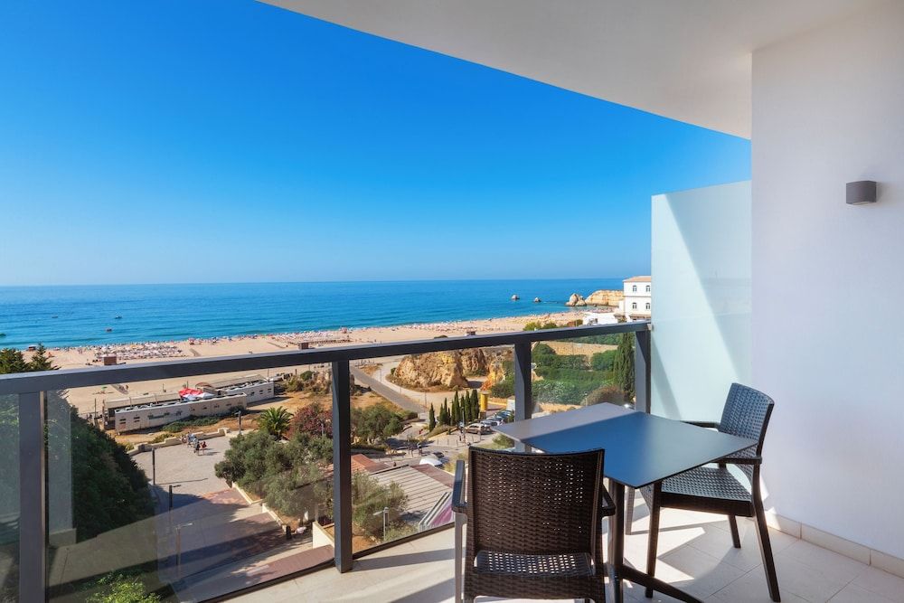 RR Hotel da Rocha Deluxe Suite, Sea View (2 Adults) 3