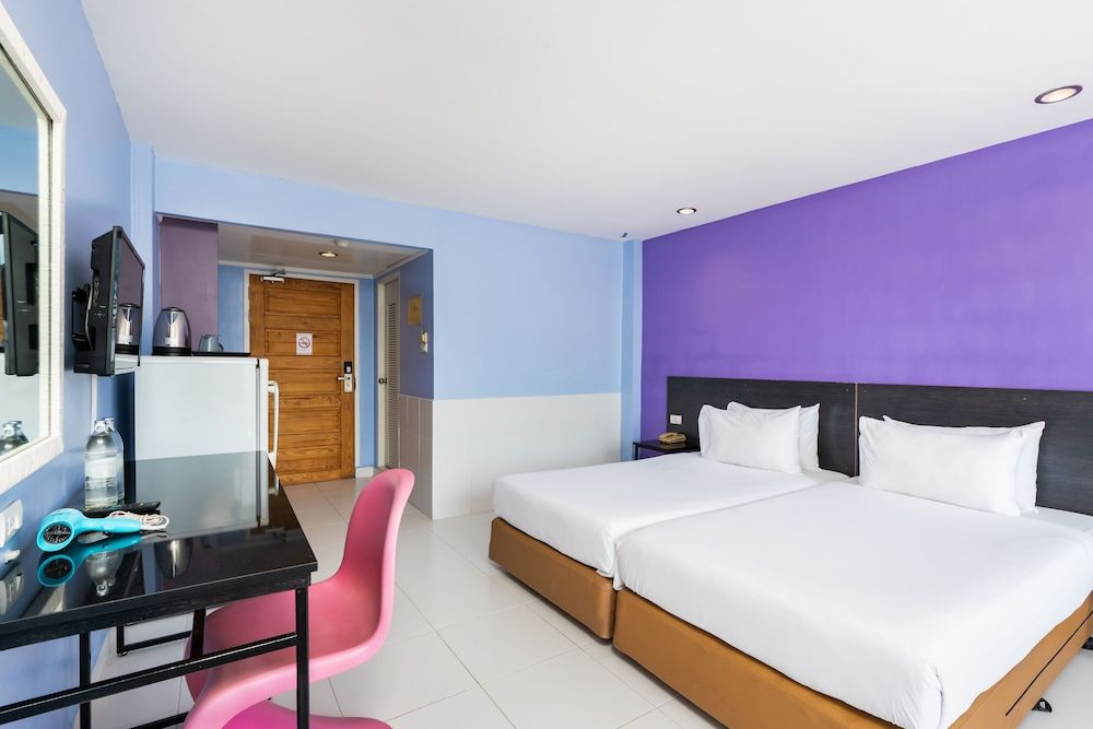 Bella Express Standard Room 6