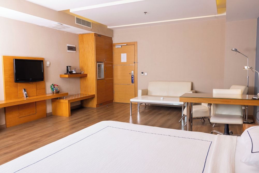 Anemon Kent Çiğli Otel Deluxe Room 14