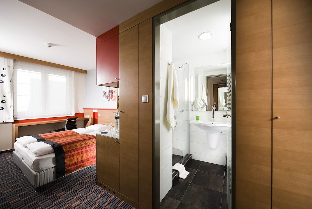 undefined Royal Park Boutique Hotel 2