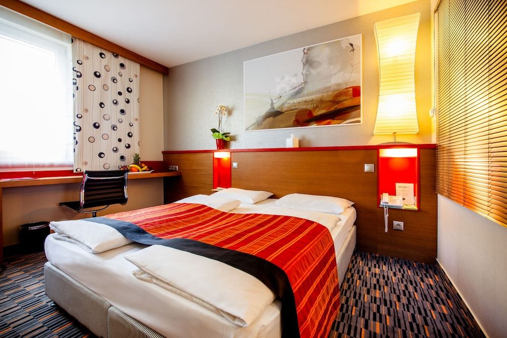 Royal Park Boutique Hotel Standard Double or Twin Room