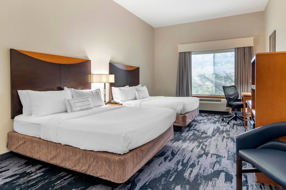 Studio, Multiple Beds (Hearing Accessible)