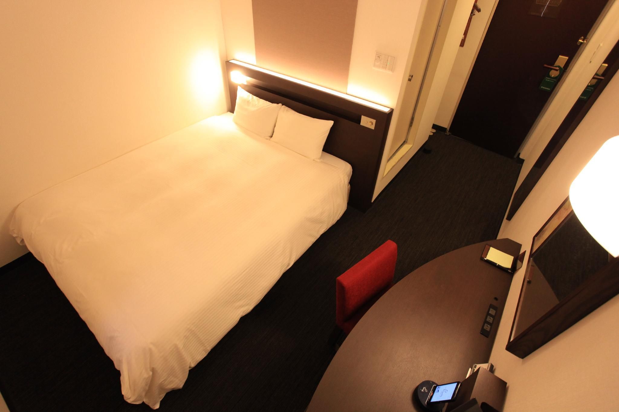 2 Adjacent Single Rooms - Non-Smoking