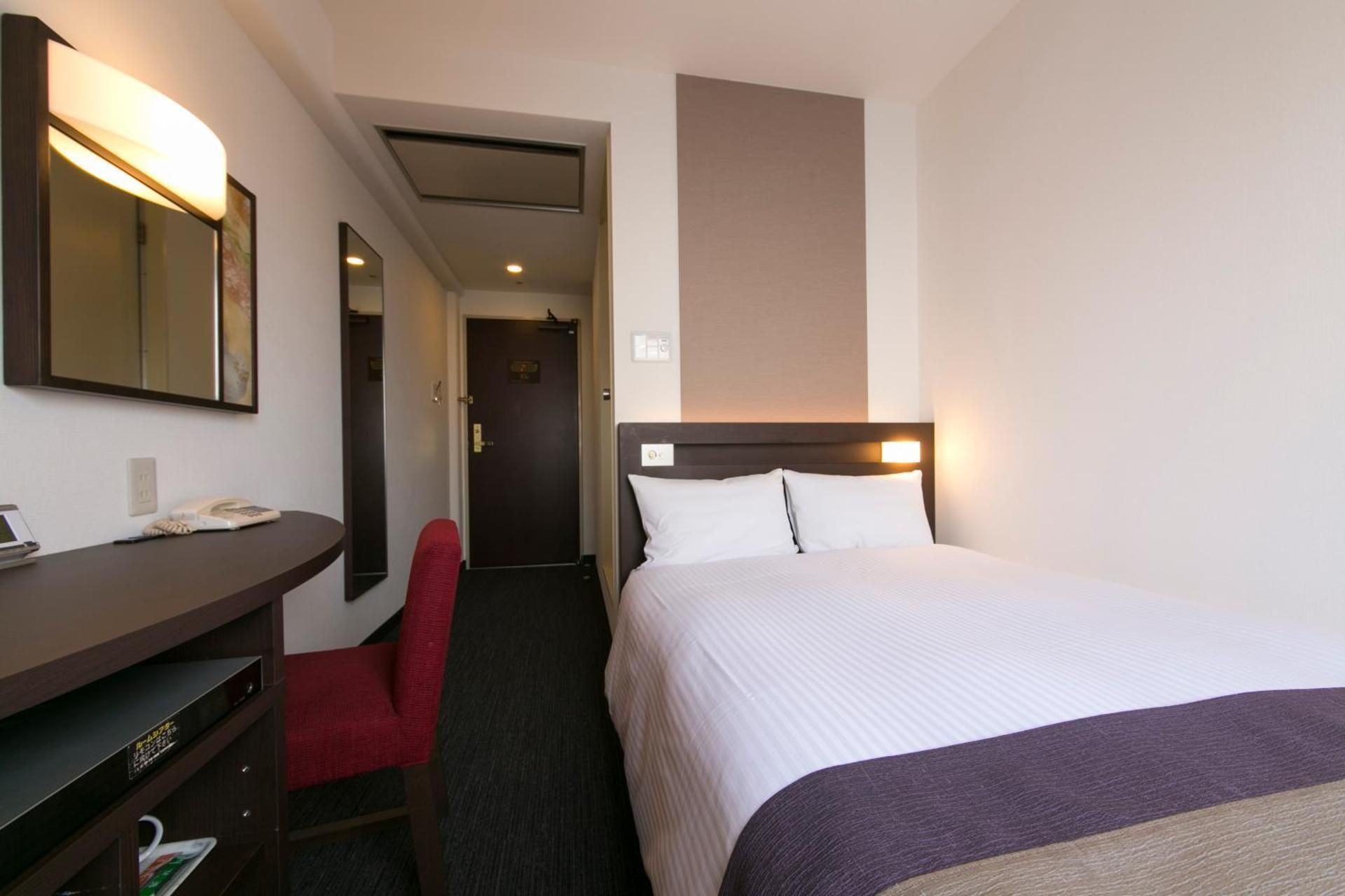 Adjoining Double Rooms with Small Double Bed