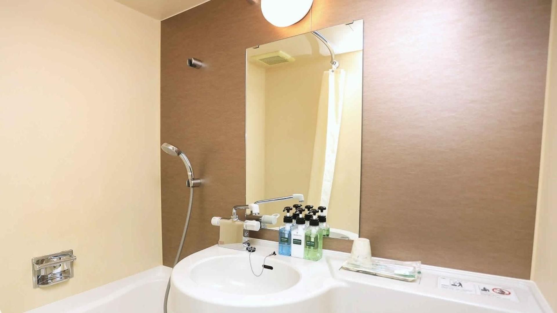 Semi Double Room - Non-Smoking