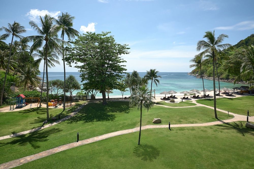 Room, 2 Double Beds, Ocean View (Larger Guest room, 2 Dbls, Ocean view)