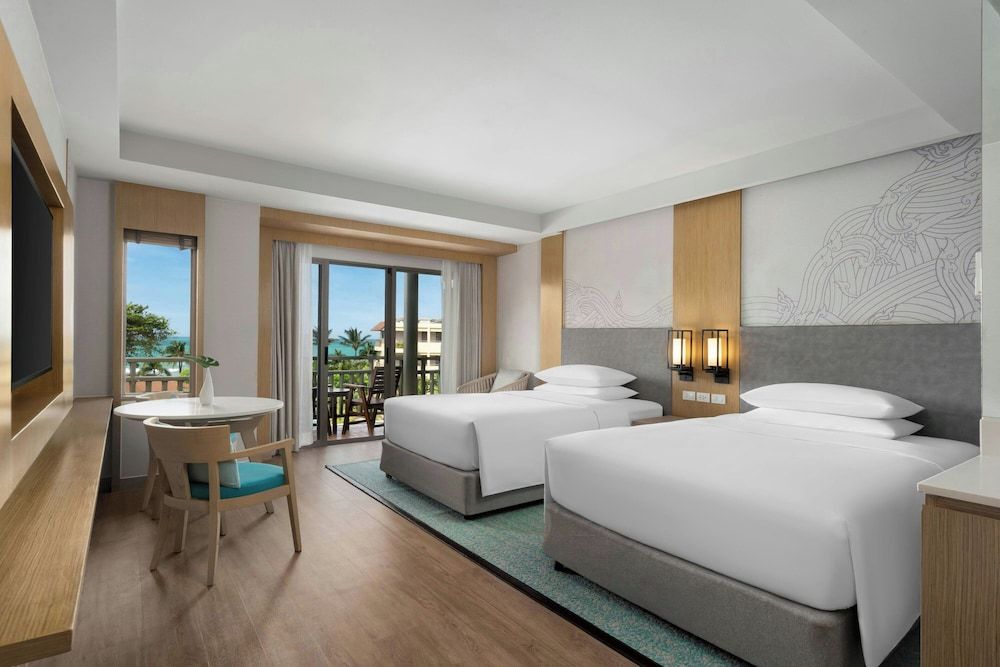 Phuket Marriott Resort & Spa, Merlin Beach Room, 2 Double Beds, Pool View (Larger Guest room, 2 Dbls, Pool view) 4