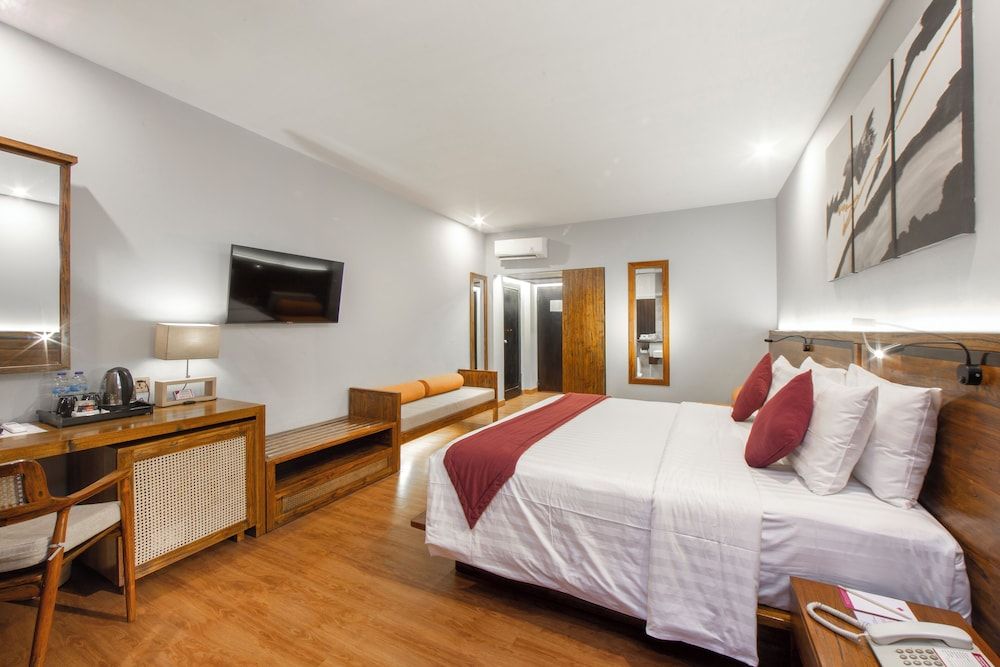 The Lokha Legian Resort & Spa Deluxe Room, 2 Double Beds, Balcony 4